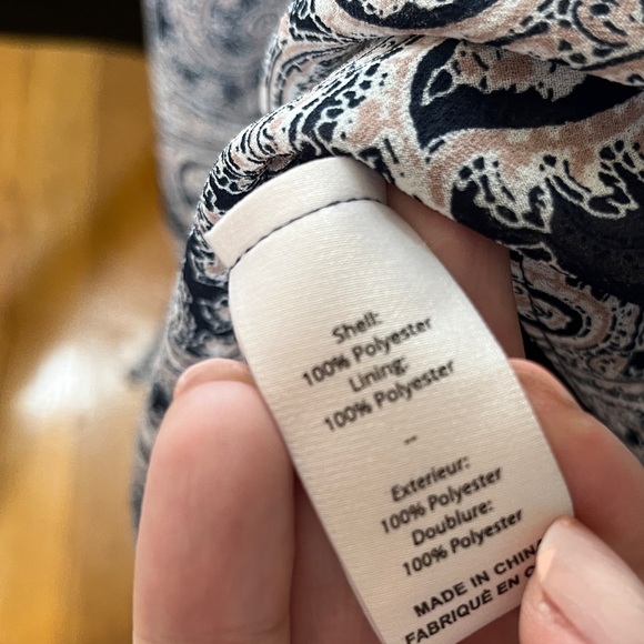 Cinq á Sept Stephanie Paisley Smocked Blouse sze M - Picture 5 of 16